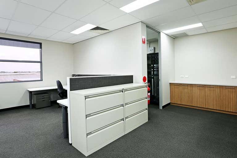 Pakington Corner, Suite 5-6, Level 1, 226 Pakington Street Geelong West Geelong VIC 3220 - Image 4