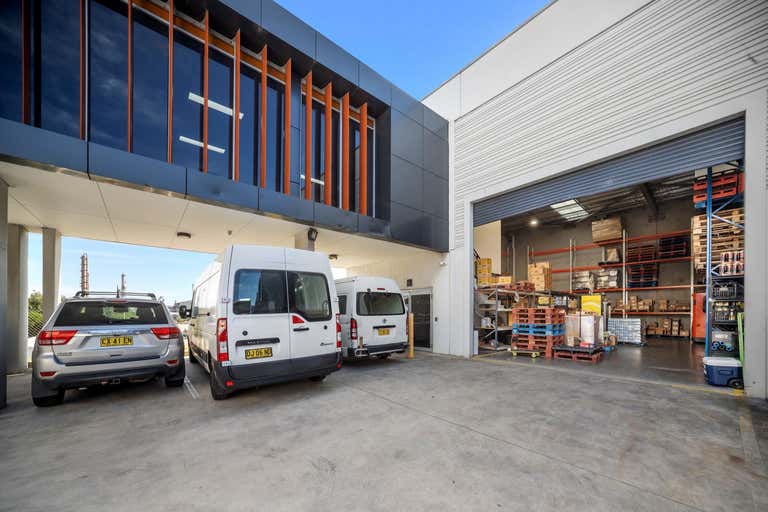 Unit 5, 7 Jullian Close Banksmeadow NSW 2019 - Image 3