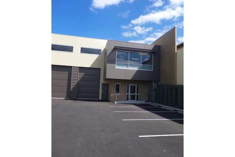 Unit 2, 61 Bacon Street Hindmarsh SA 5007 - Image 1