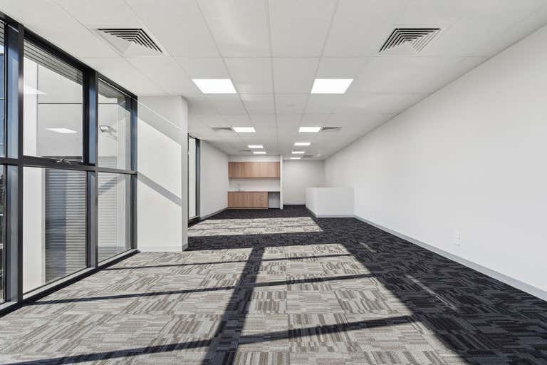 22 & 24 Reddish Close Epping VIC 3076 - Image 4