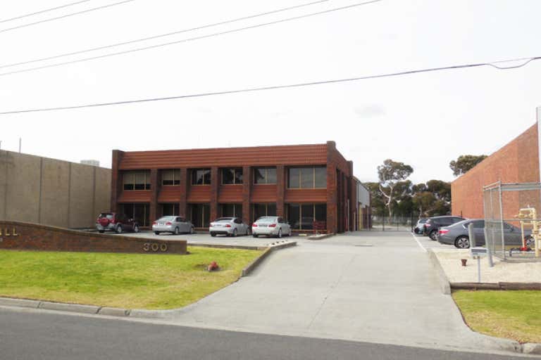 2/298-300 Boundary Road Dingley Village VIC 3172 - Image 4