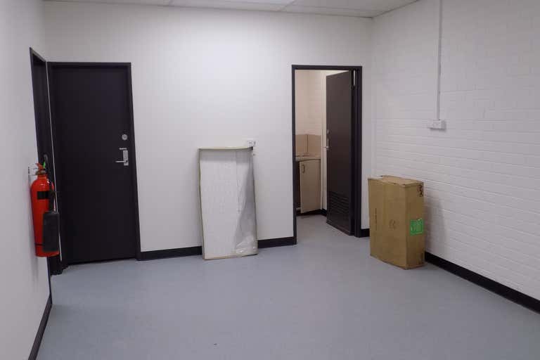 G03, 127 Chandler Road Noble Park VIC 3174 - Image 3