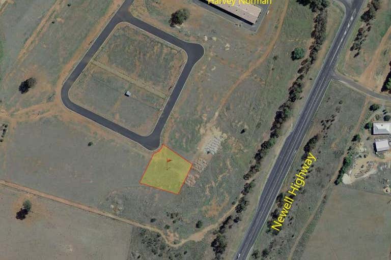 24 Boyd Circuit Parkes NSW 2870 - Image 2