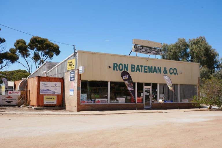 Ron Bateman and Co, 5, 92 & 96 Benson & Mitchell Street Merredin WA 6415 - Image 1