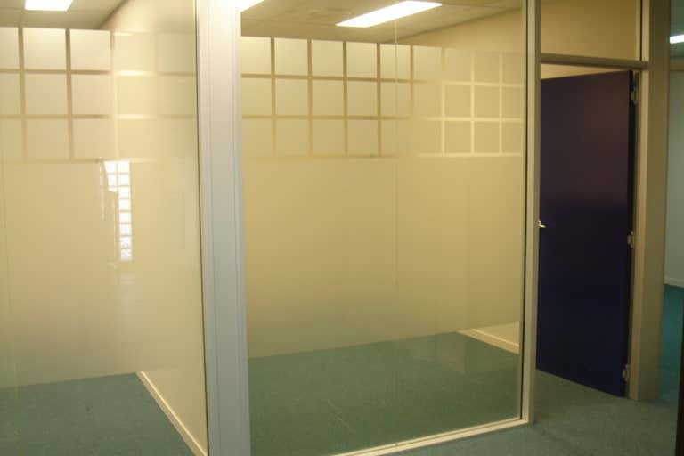 Suite 2, Level 1, 107 Quay Street Brisbane City QLD 4000 - Image 3