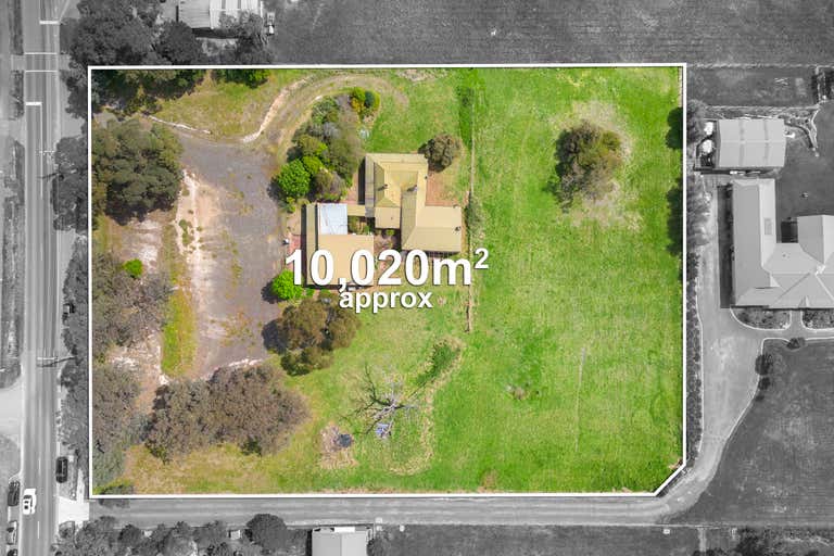 466 Ironbark Road Yarrambat VIC 3091 - Image 1