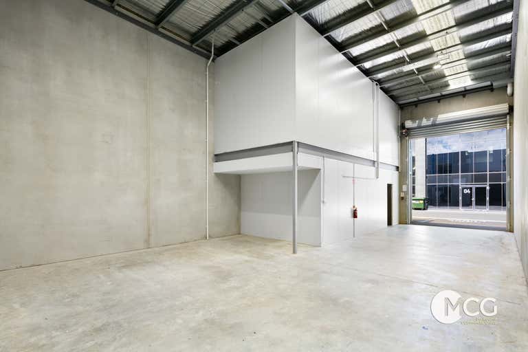 Unit 44/22-30 Wallace Ave Point Cook VIC 3030 - Image 2