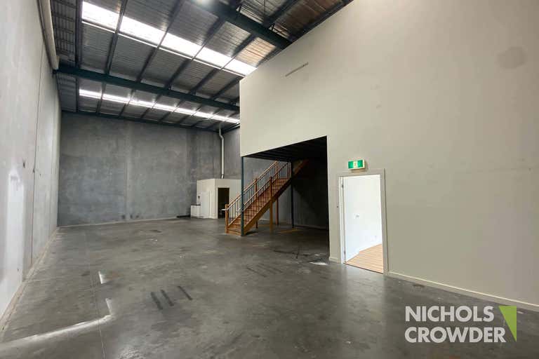 8/12-13 Trewitt Court Dromana VIC 3936 - Image 3