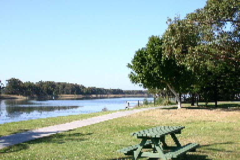 Waterfront Reserve Motel on the Beautiful Central Coast - Image 1