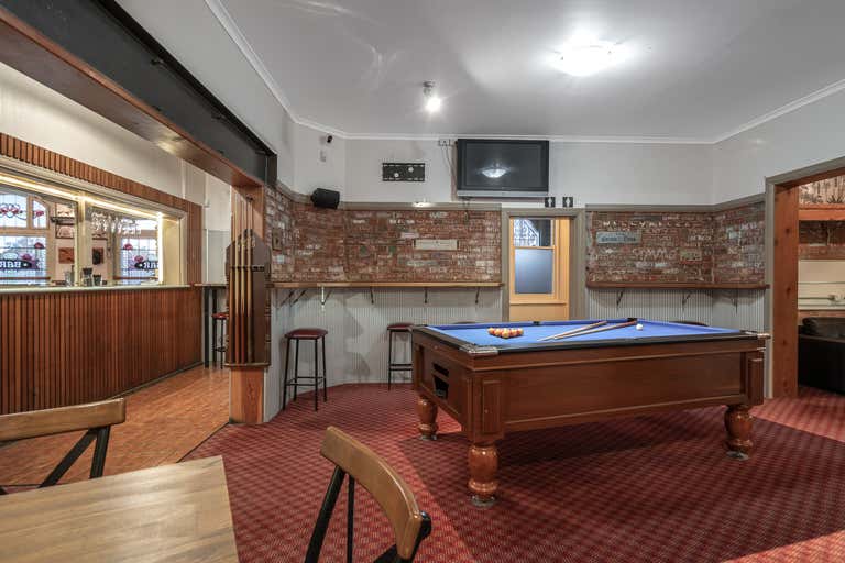 Doodle Cooma Arms Hotel, 1 Sladen Street Henty NSW 2658 - Image 4
