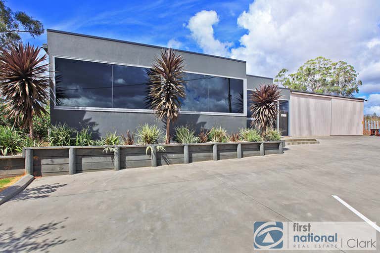 4 Darcan Way Drouin VIC 3818 - Image 2