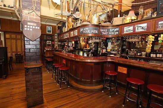 Priced to Sell - Commercial Hotel Woods Point - Image 1