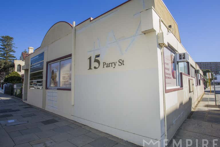 3/15 Parry Street Fremantle WA 6160 - Image 4
