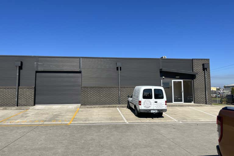 Suite 7 20-22 Stratton Dr Traralgon East VIC 3844 - Image 2