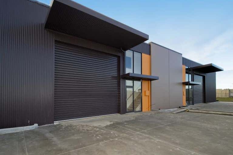 10 & 11 Birkett Place South Geelong VIC 3220 - Image 3