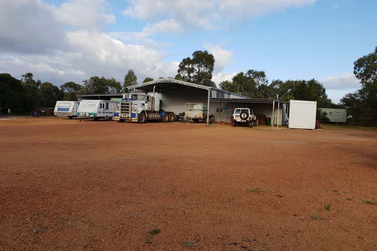 76 Sadler Road Coonabidgee WA 6503 - Image 3