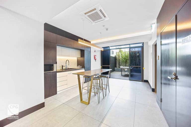 Suites/17 Wurrook Circuit Caringbah NSW 2229 - Image 3