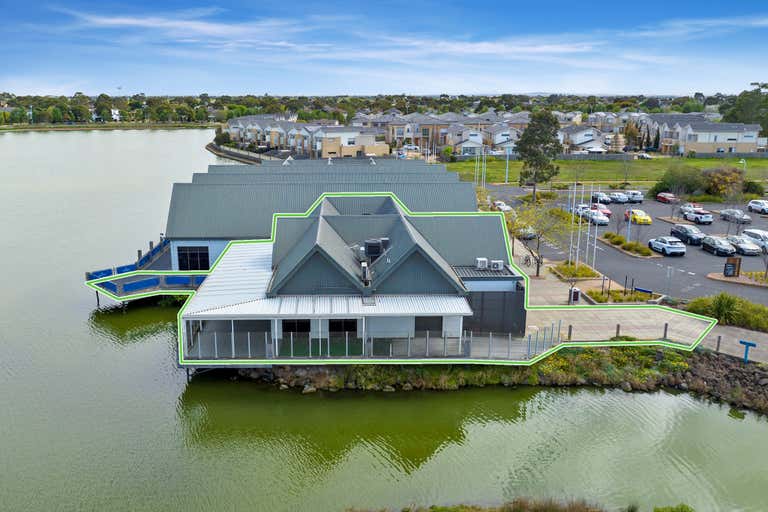 72 Greg Norman Drive Sanctuary Lakes VIC 3030 - Image 2