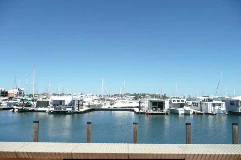 4 Spinnaker Quay Mandurah WA 6210 - Image 2