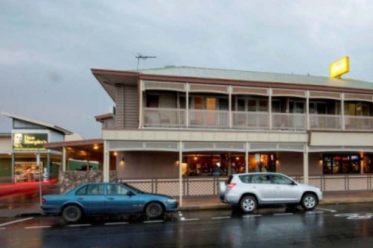 Austral Hotel & Dan Murphy's Liquor Barn, 187 Victoria Street Mackay QLD 4740 - Image 4