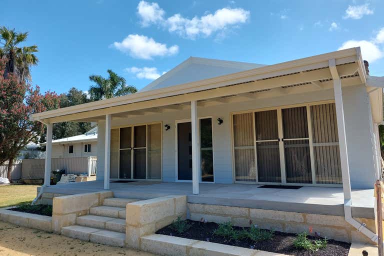 6/4 Brockman Street Gingin WA 6503 - Image 2