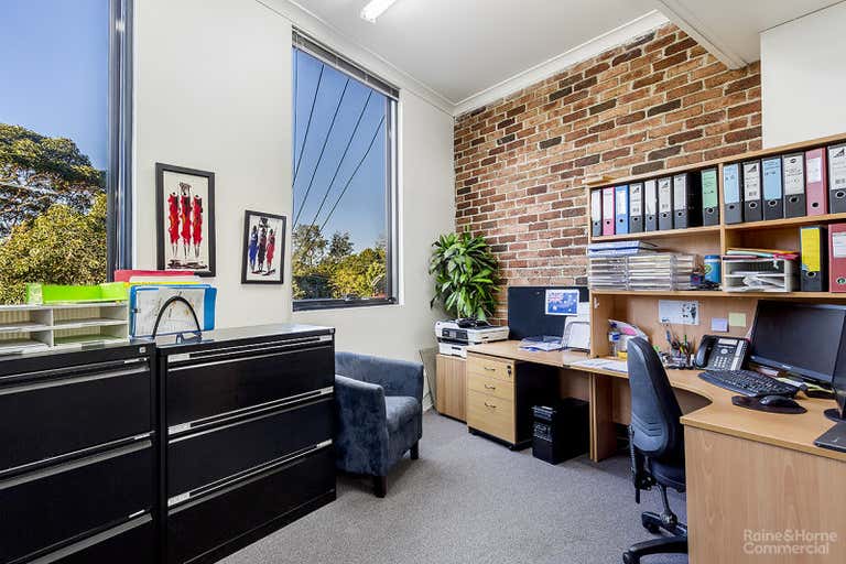 Suites 5 & 5a, 110-114 Hampden Road Artarmon NSW 2064 - Image 1