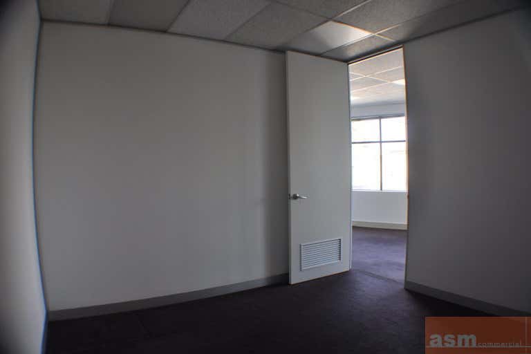 205/22-28 St Kilda Road St Kilda VIC 3182 - Image 4