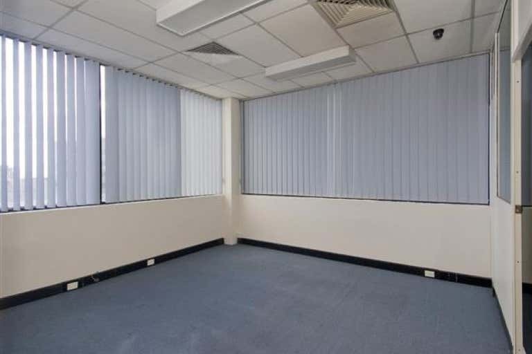 Suite 6, 1st Floor/13-15 Fenwick (Cnr Lt Ryrie) Street Geelong VIC 3220 - Image 2