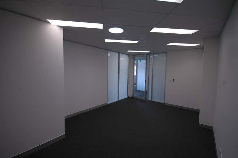 PALM COURT, Suite 5, Level 1, 176  Central Coast Highway Erina NSW 2250 - Image 1