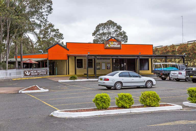 Lucky Australian Hotel, 81 Forrester Road St Marys NSW 2760 - Image 1