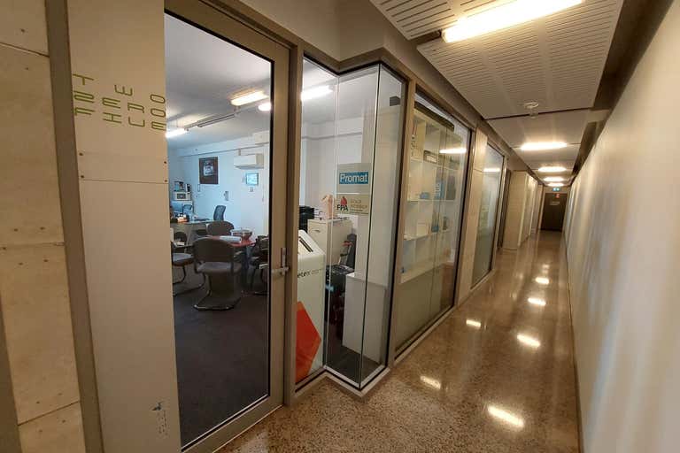 205/198 Harbour Esplanade Docklands VIC 3008 - Image 4