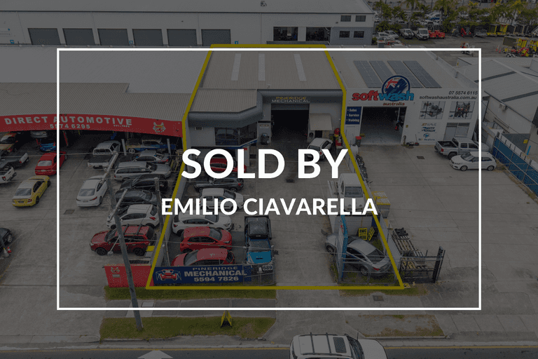 689 Pine Ridge Road Biggera Waters QLD 4216 - Image 1