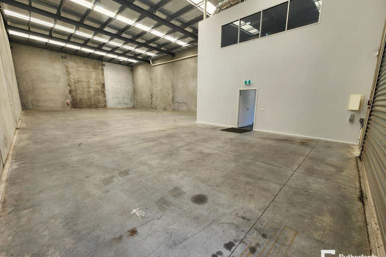 19 Venture Drive Sunshine West VIC 3020 - Image 2