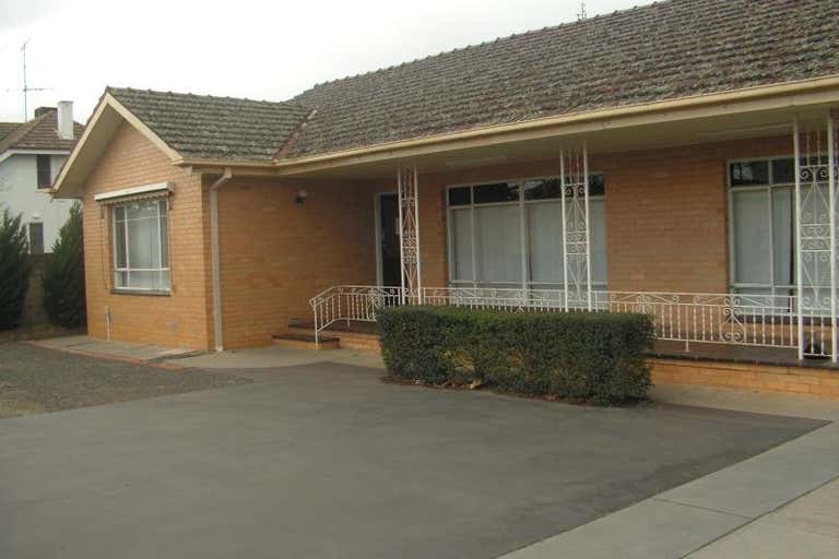 33 Wills Street Bendigo VIC 3550 - Image 2