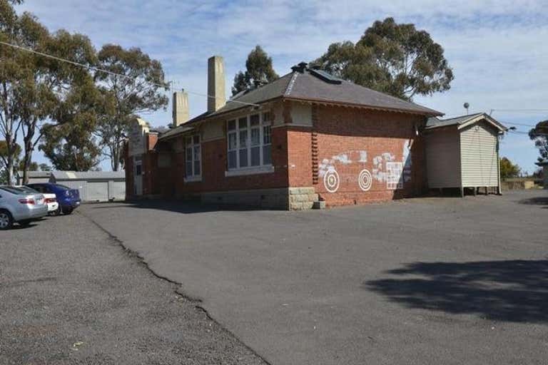 93 Strickland Road Bendigo VIC 3550 - Image 1