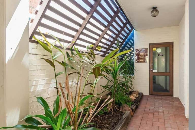 1/114 Churchill Avenue Subiaco WA 6008 - Image 2