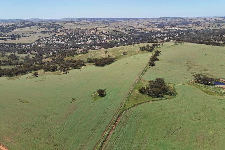 180 Nottingham Road Toodyay WA 6566 - Image 2