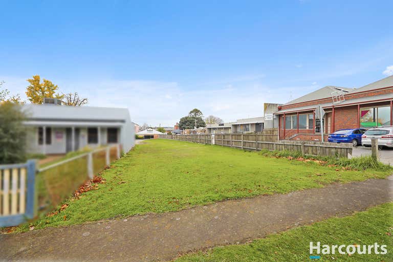 38 Albert Street Warragul VIC 3820 - Image 1