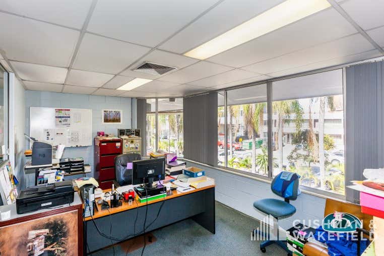 2/34 Nile Street Woolloongabba QLD 4102 - Image 4