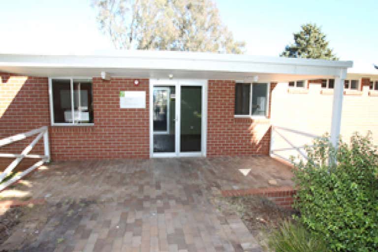 7 Pearce Avenue/ Fairbairn/ Canberra Airport Majura ACT 2609 - Image 1