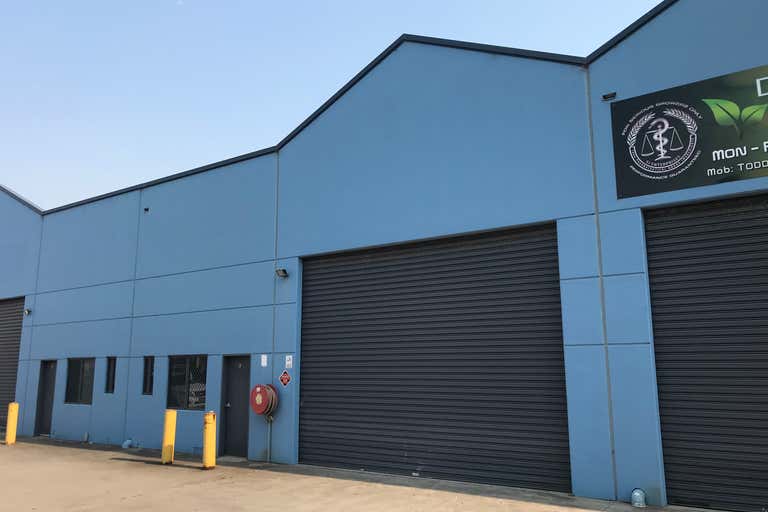 3/20 Sunset Avenue Barrack Heights NSW 2528 - Image 1