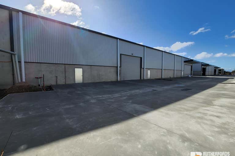 6/11 Industrial Avenue Thomastown VIC 3074 - Image 4