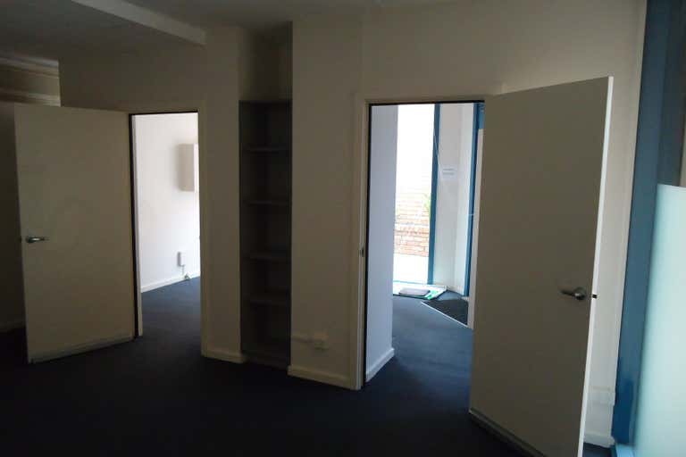 Suite 9, 247 Drummond Street Carlton VIC 3053 - Image 3