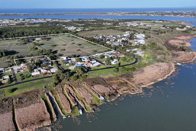 18 Captain Sturt Road Hindmarsh Island SA 5214 - Image 3