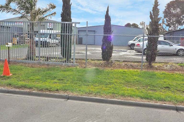 3 Centre Road Morwell VIC 3840 - Image 2