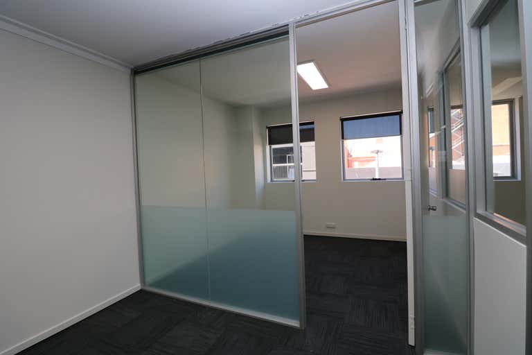 Suite 4, 16 James Street Geelong VIC 3220 - Image 4