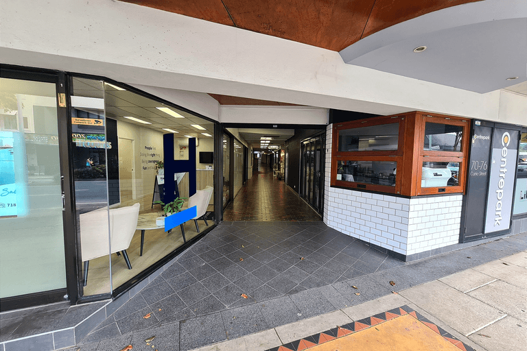 2/70 Currie Street Nambour QLD 4560 - Image 2