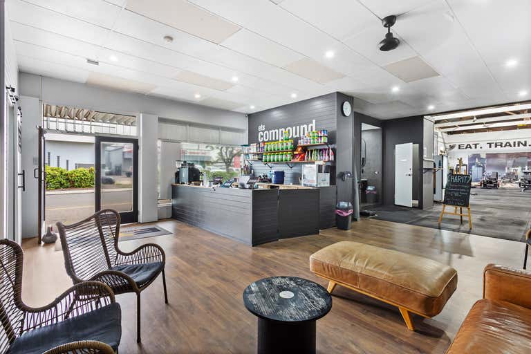 192 - 196 Denison Street Rockhampton City QLD 4700 - Image 2