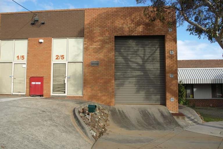 2/5 Elliot Ringwood VIC 3134 - Image 1