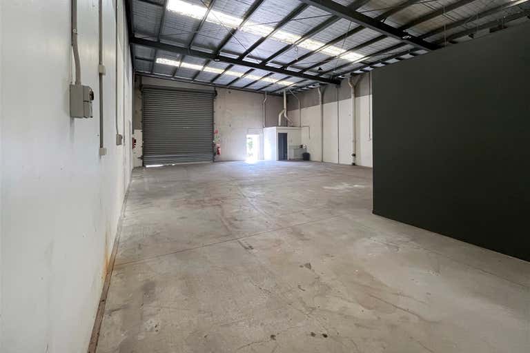 17/6 - 7 Nicole Close Bayswater VIC 3153 - Image 2